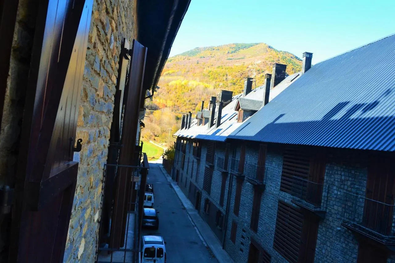 Apartament Acollidor Amb Una Gran Llar De Foc By Rural D'Aneu Esterri D'Aneu